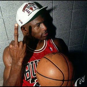 Meet your Posher, Glo